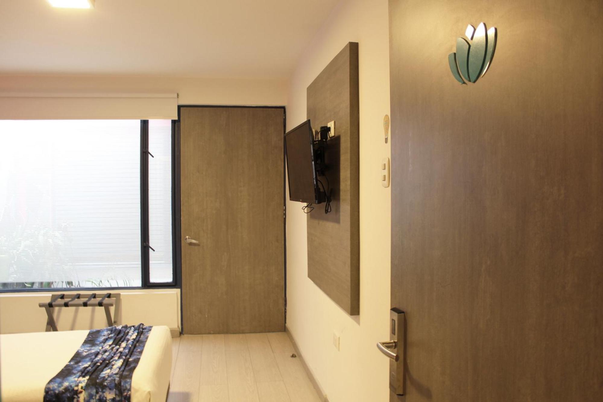 Agora Suites Self-Service Boutique Hotel Bogotá Esterno foto